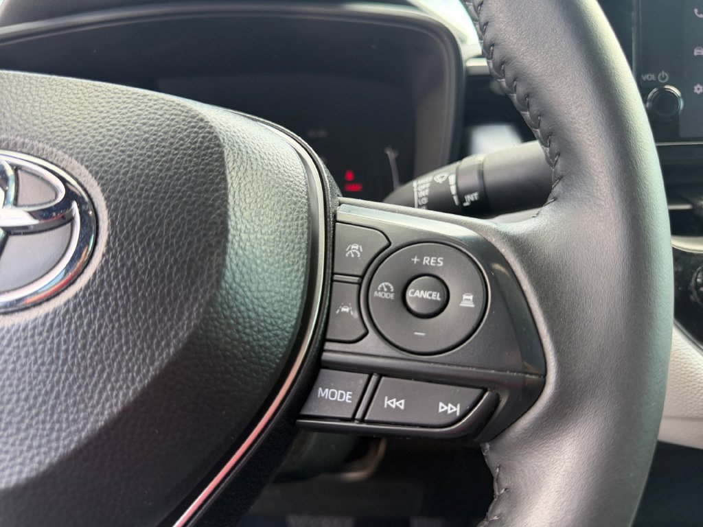 Used 2026 Toyota Corolla SE FWD image 21