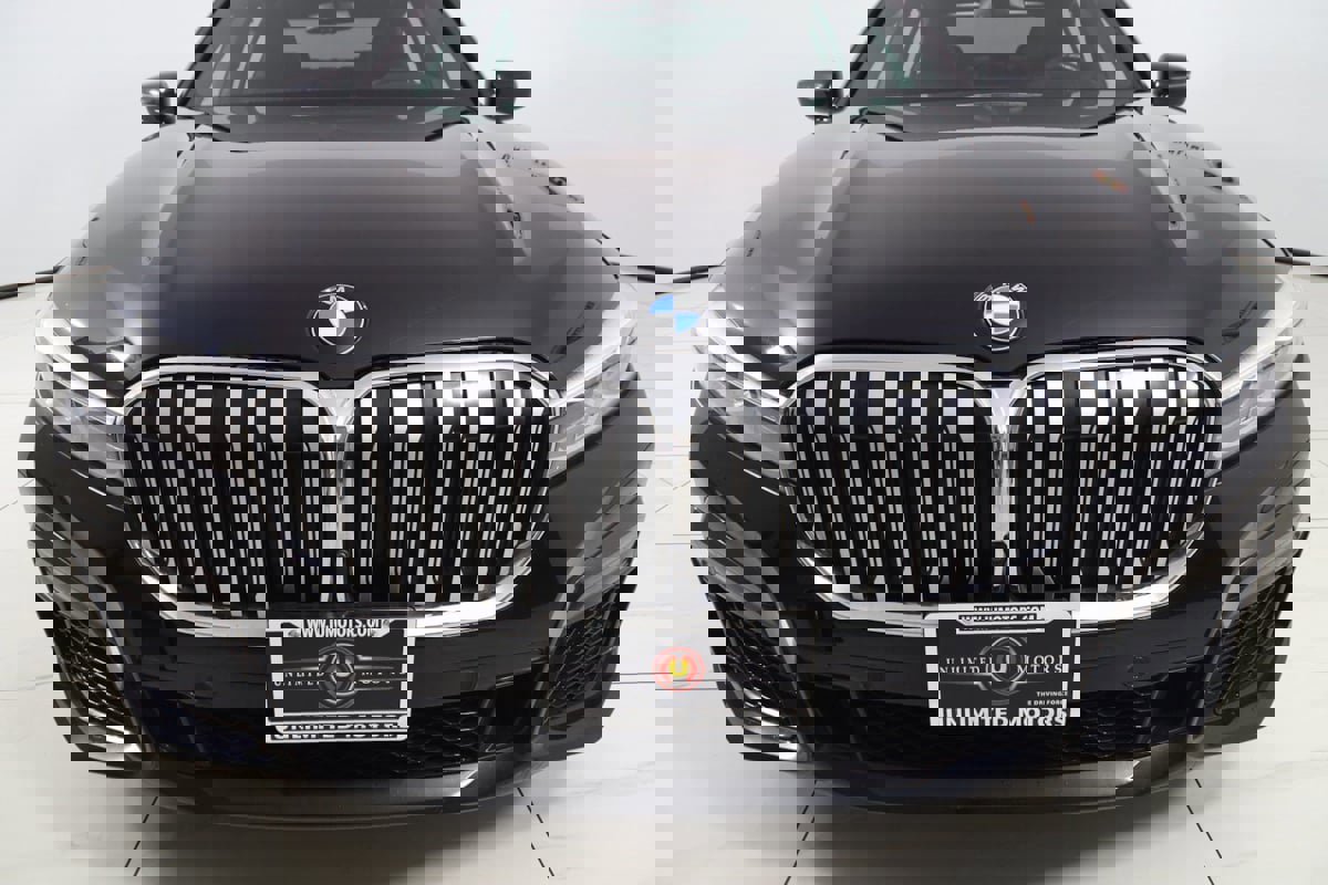 Used 2022 BMW 750i xDrive w/ M Sport Package image 54