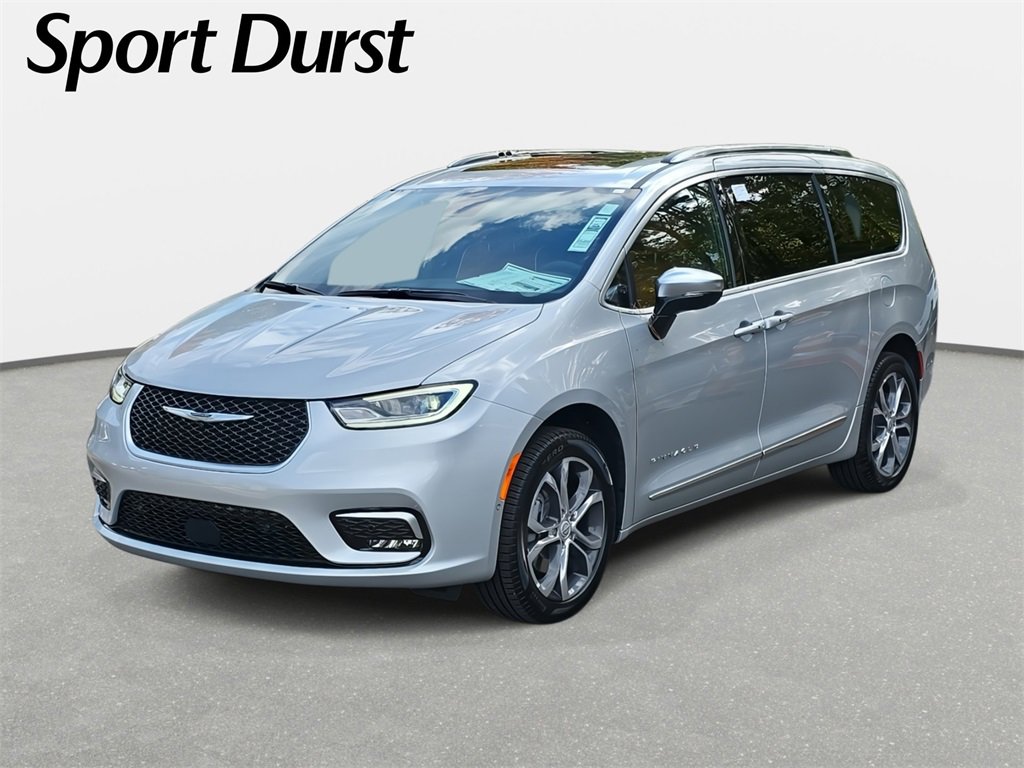 New 2026 Chrysler Pacifica Pinnacle w/ Trailer Tow Group image 1