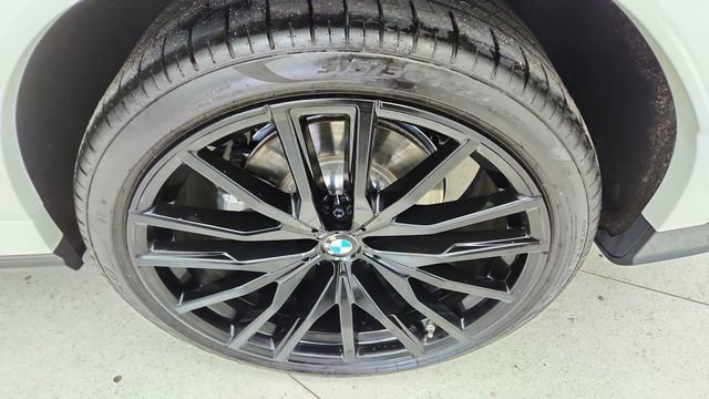 Used 2026 BMW X6 xDrive40i image 58