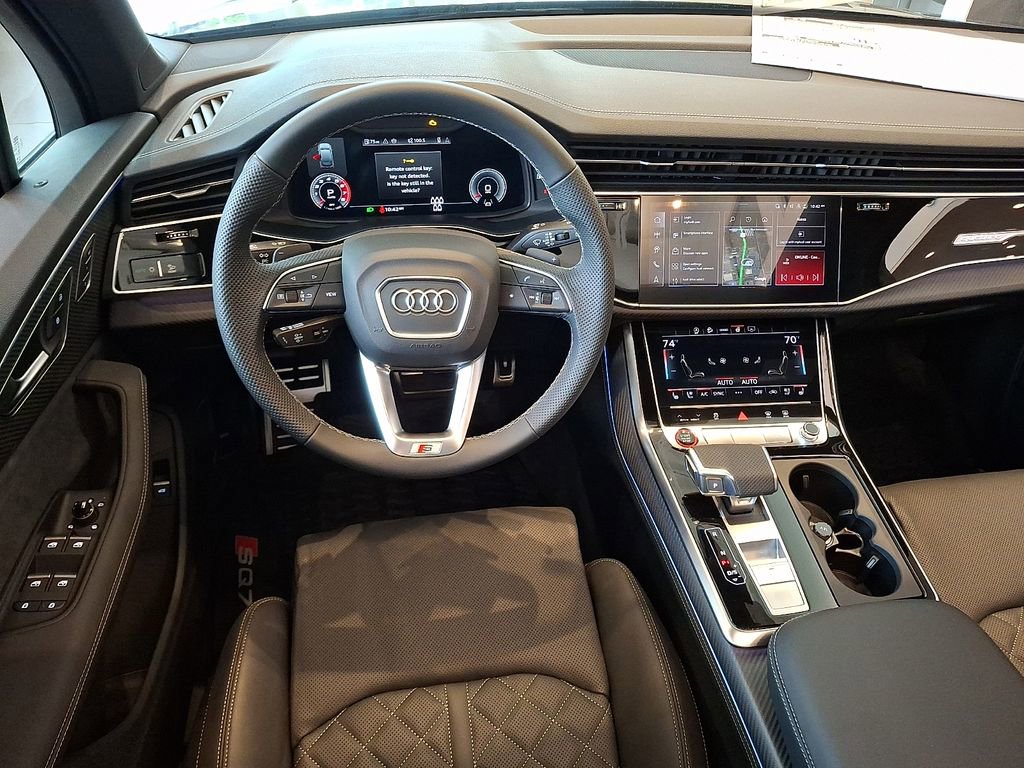 New 2026 Audi SQ7 Premium Plus AWD/4WD image 2