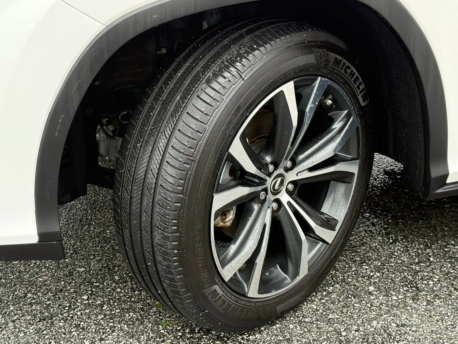 Used 2020 Lexus RX 450h AWD w/ Premium Package image 19