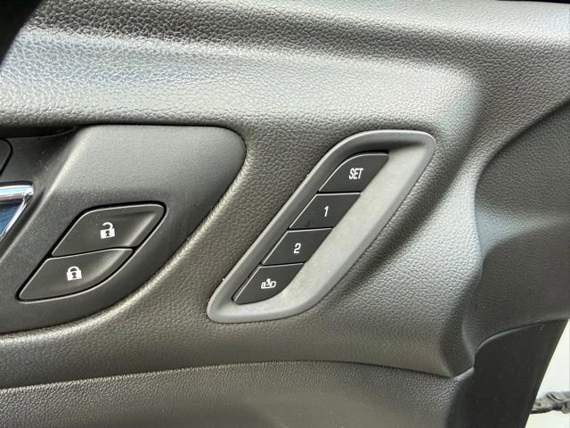 Used 2021 GMC Acadia Denali w/ Denali Ultimate Package image 10