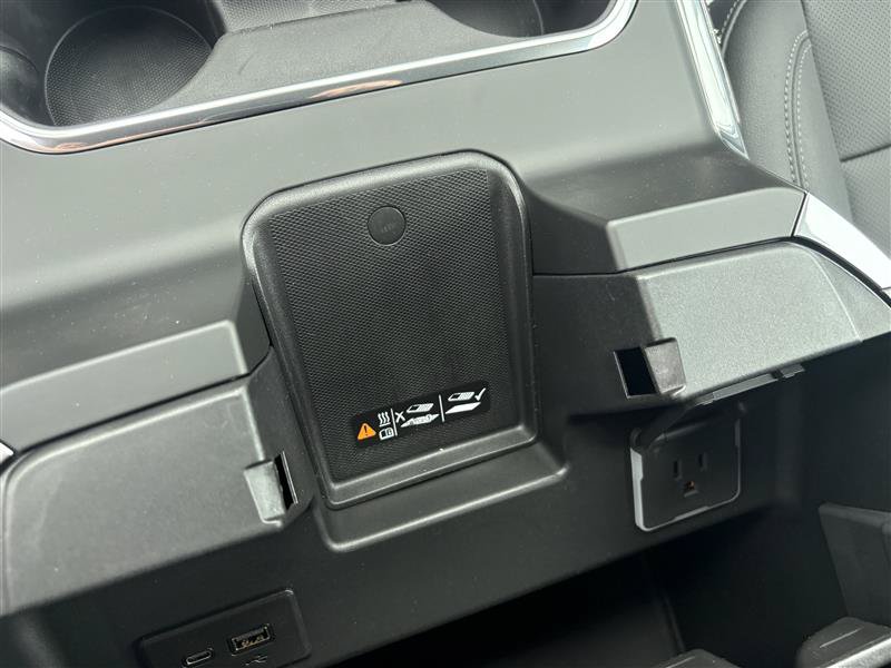 New 2026 Chevrolet Silverado 3500 LTZ w/ LTZ Plus Package AWD/4WD image 25