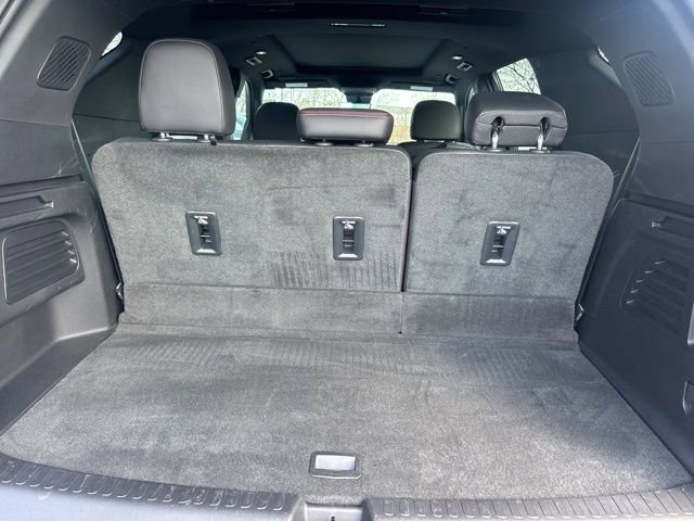 Used 2024 Chevrolet Traverse RS w/ LPO, Floor Liner Package AWD/4WD image 21