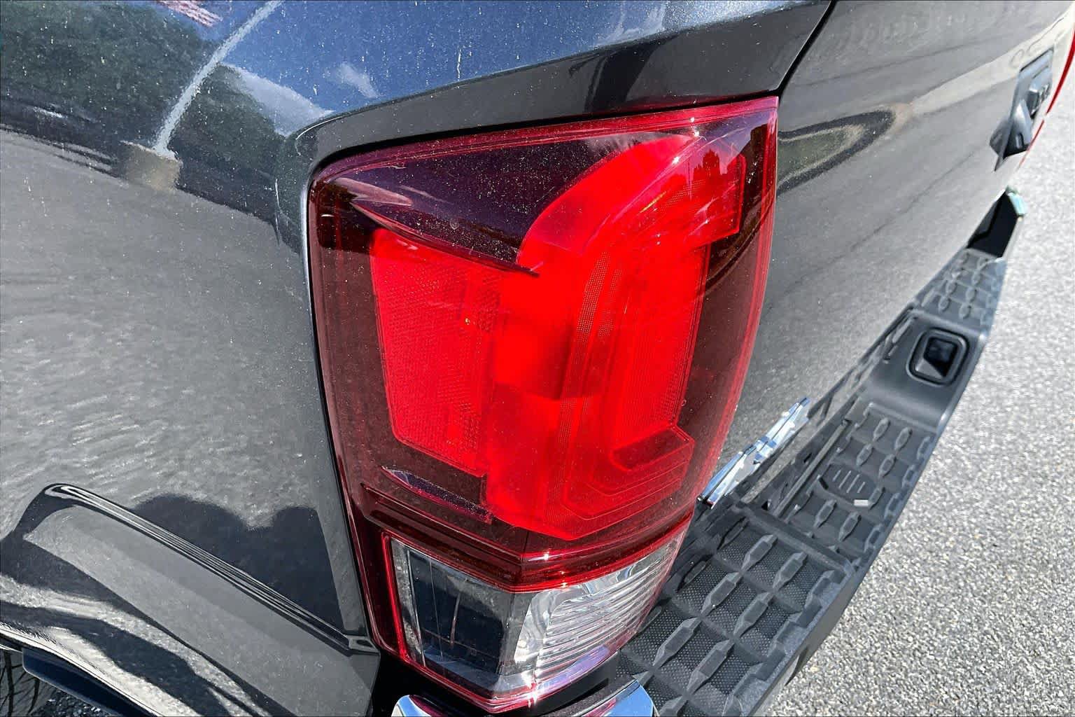 Used 2023 Toyota Tacoma SR5 AWD/4WD image 54