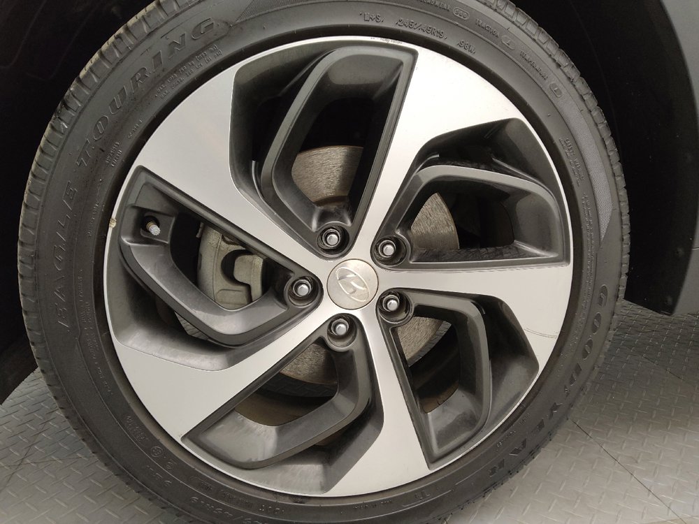 Used 2018 Hyundai Tucson Value FWD image 31