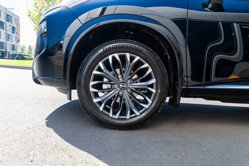 New 2026 Nissan Rogue Platinum image 7