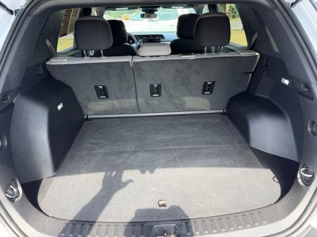 Certified 2025 GMC Terrain Elevation AWD/4WD image 10
