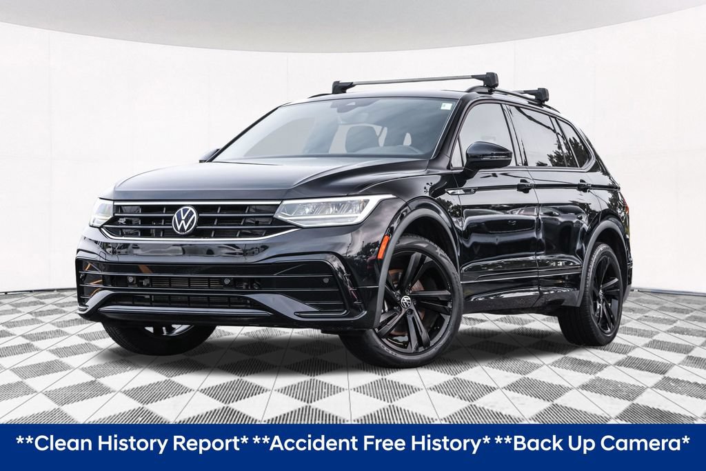 Used 2023 Volkswagen Tiguan SE R-Line FWD image 2