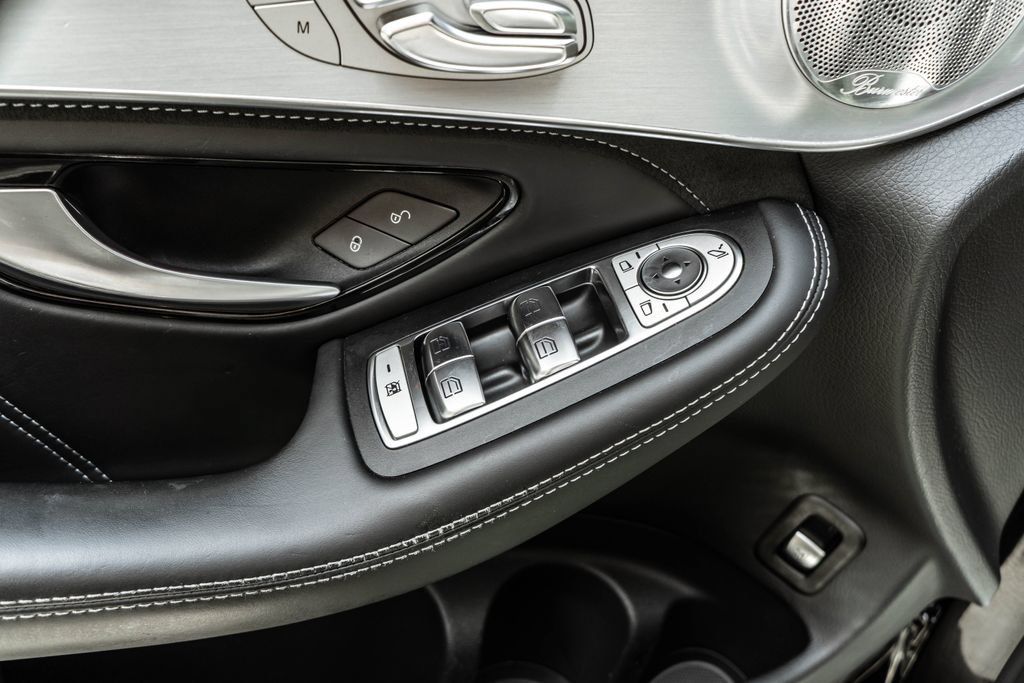 Used 2019 Mercedes-Benz GLC 63 AMG 4MATIC image 19