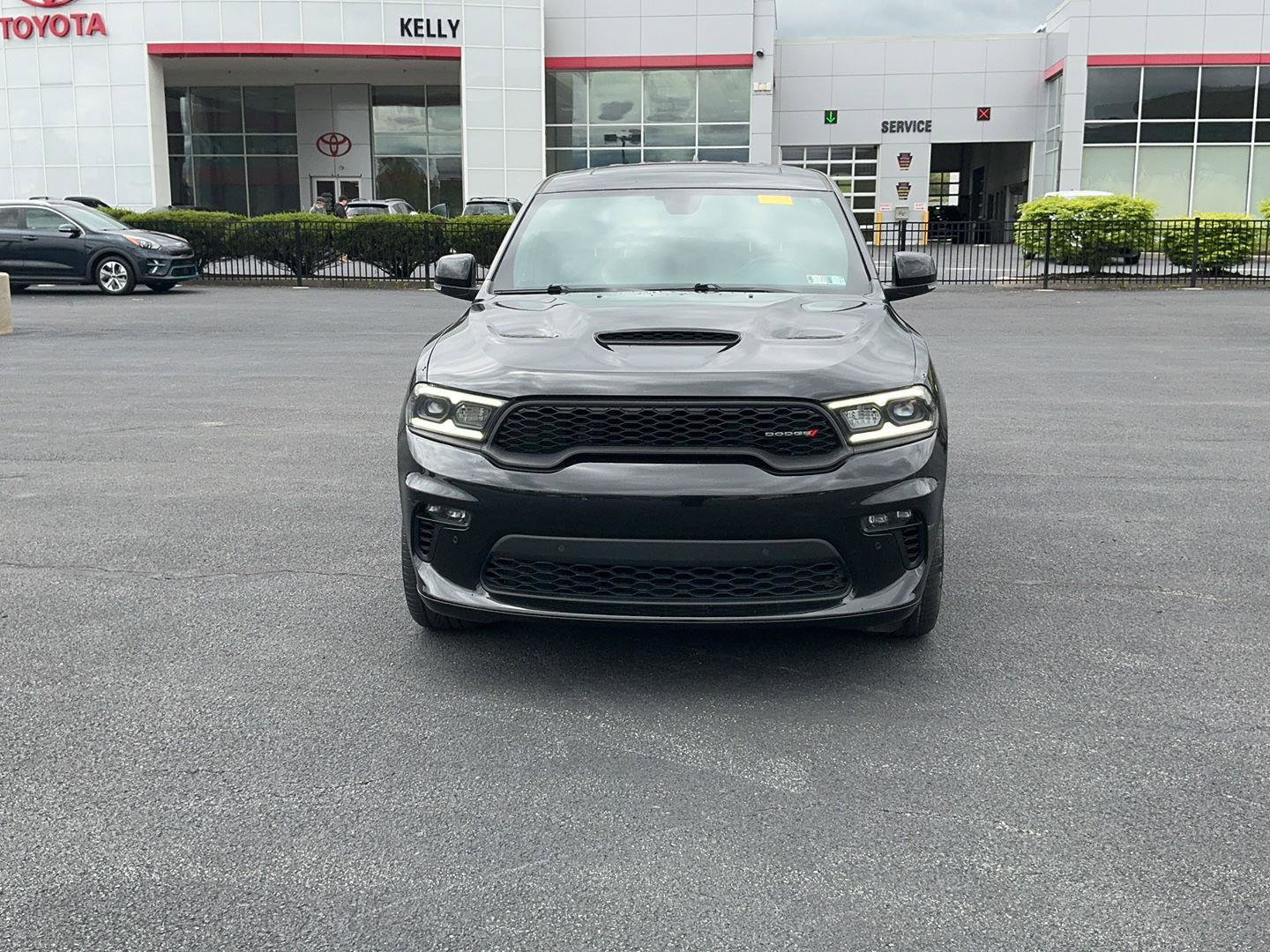 Used 2021 Dodge Durango R/T w/ Blacktop Package AWD/4WD image 2