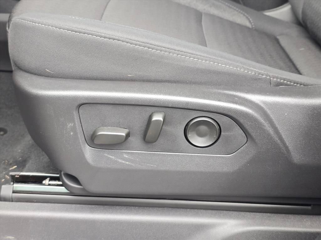 Used 2025 GMC Sierra 1500 Elevation w/ Preferred Package image 13