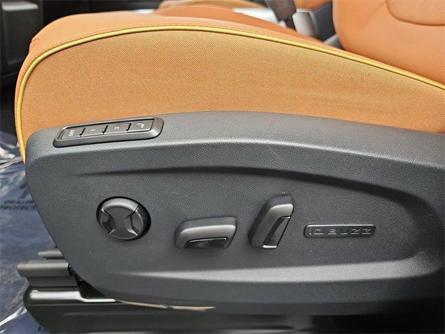 New 2025 Volkswagen ID. Buzz Pro S image 30