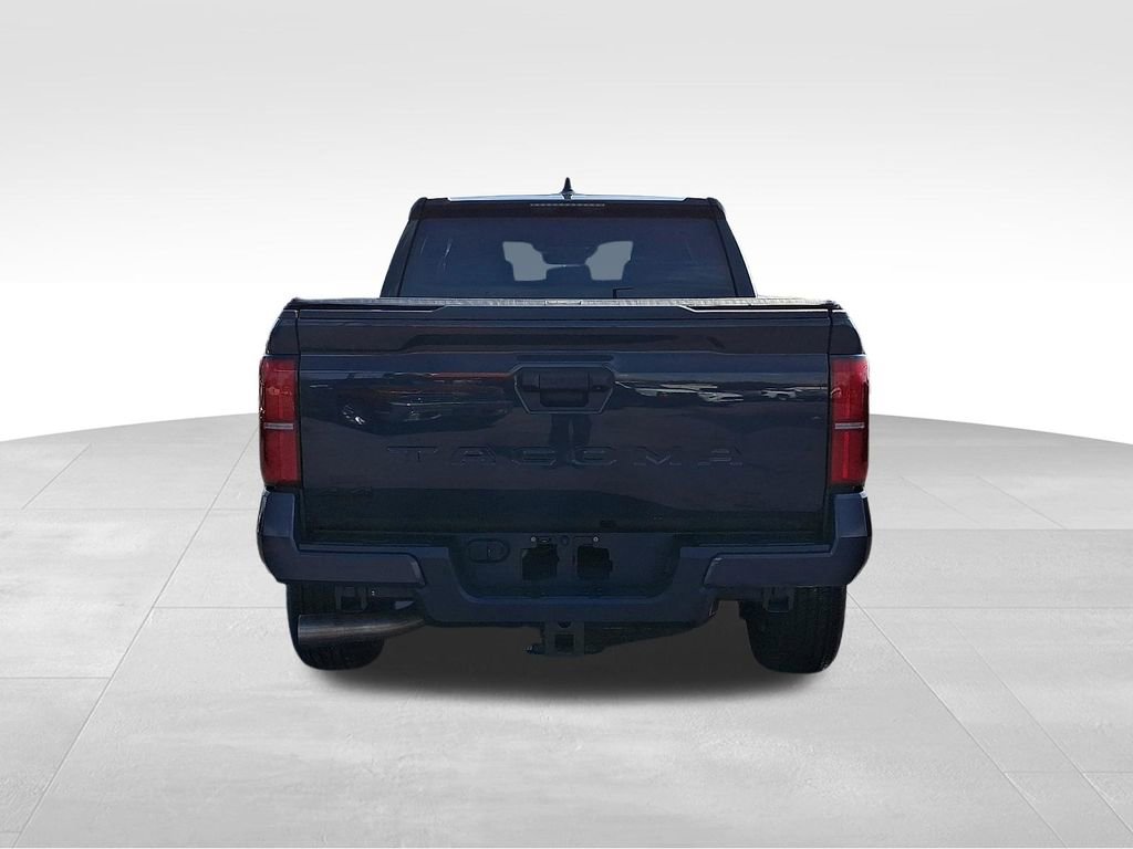 Used 2024 Toyota Tacoma TRD Sport AWD/4WD image 5