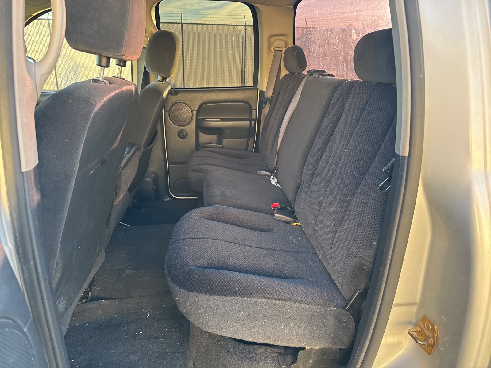 Used 2004 Dodge Ram 1500 Truck SLT w/ Trailer Tow Group image 10