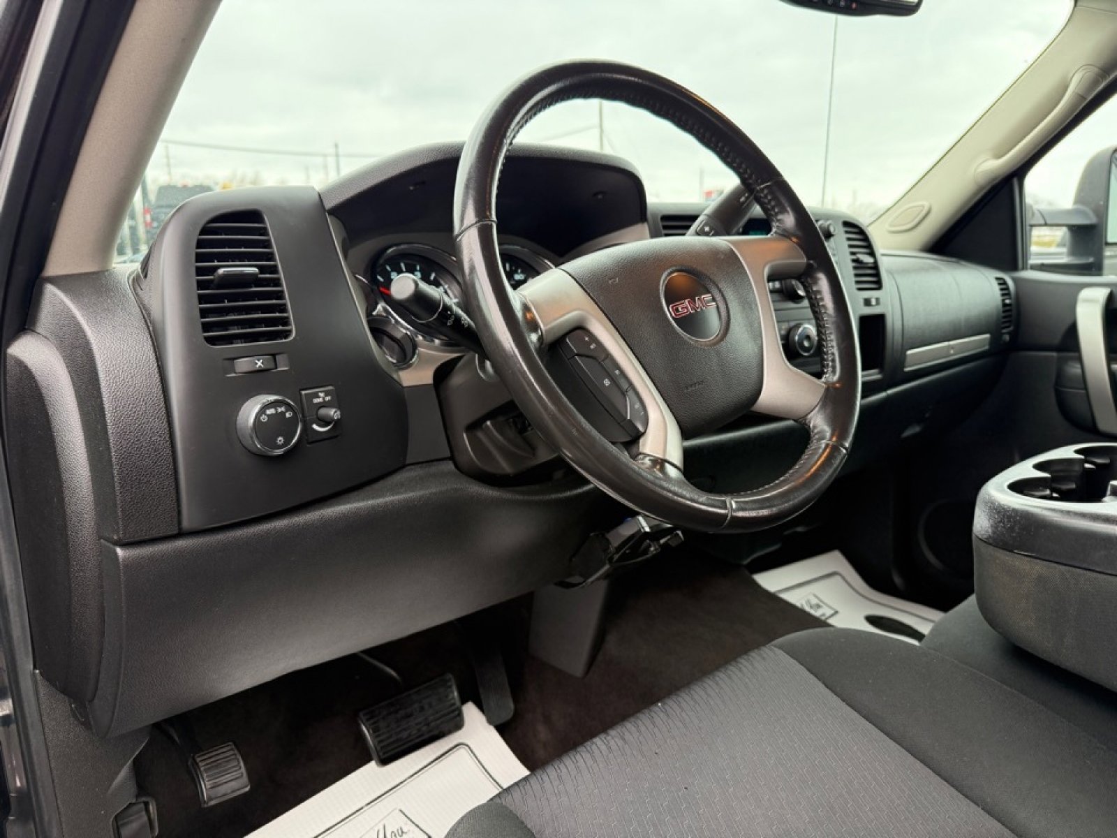 Used 2012 GMC Sierra 3500 SLE image 16