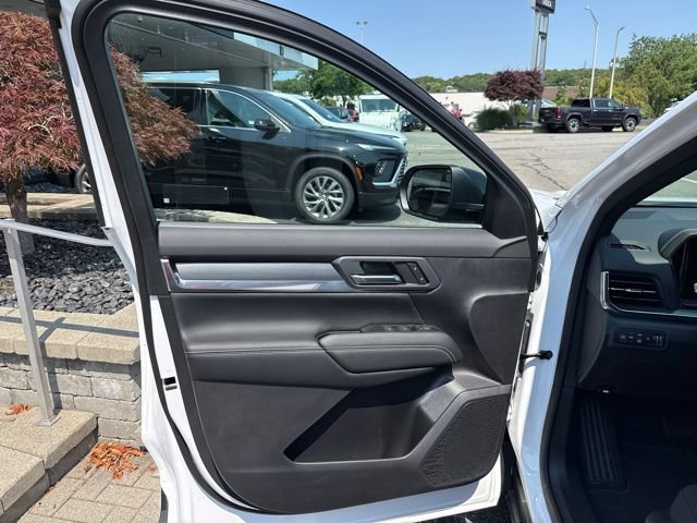 New 2027 GMC Terrain Elevation AWD/4WD image 9
