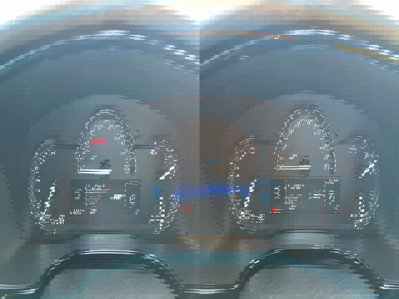 Used 2017 Cadillac XT5 Luxury w/ Driver Awareness Package image 35