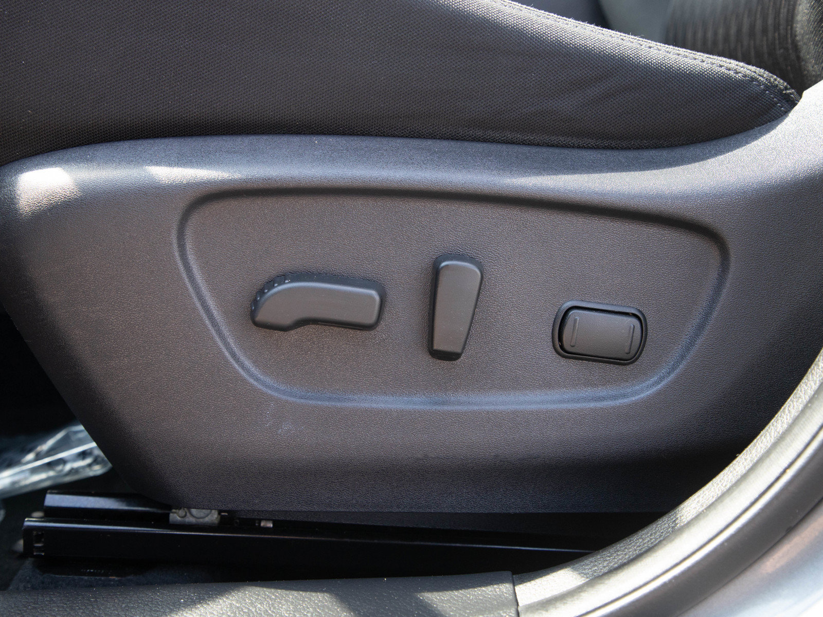 Used 2020 Nissan Rogue SV AWD/4WD image 27