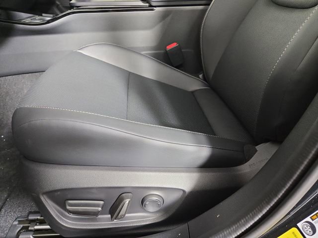 New 2026 Toyota Prius Plug-In Hybrid image 30