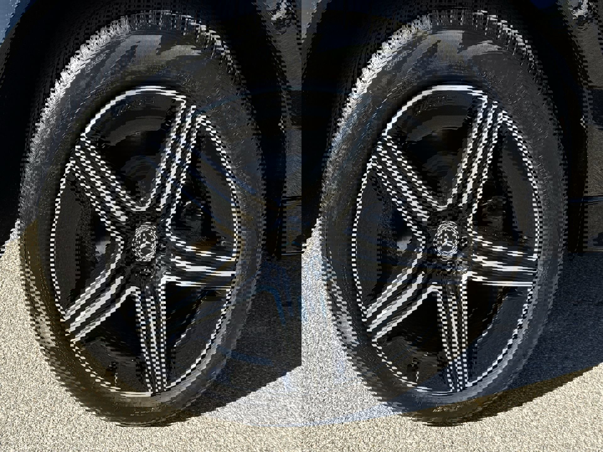 Used 2024 Mercedes-Benz GLE 350 4MATIC image 34