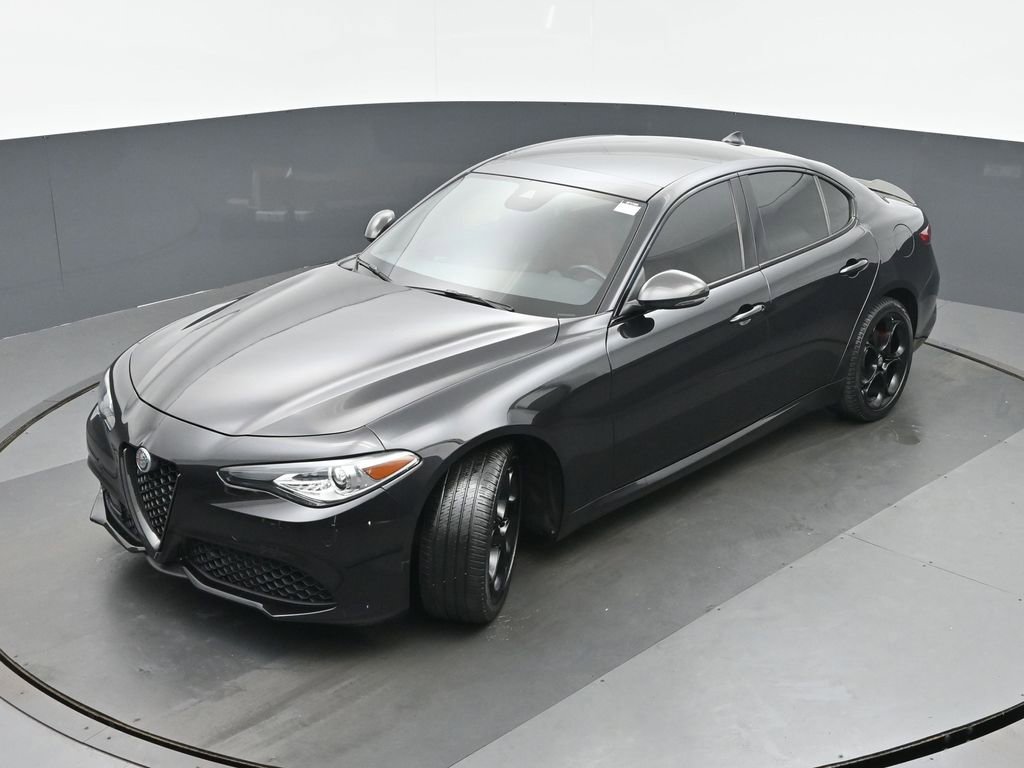 Used 2021 Alfa Romeo Giulia Ti Sport AWD/4WD image 32