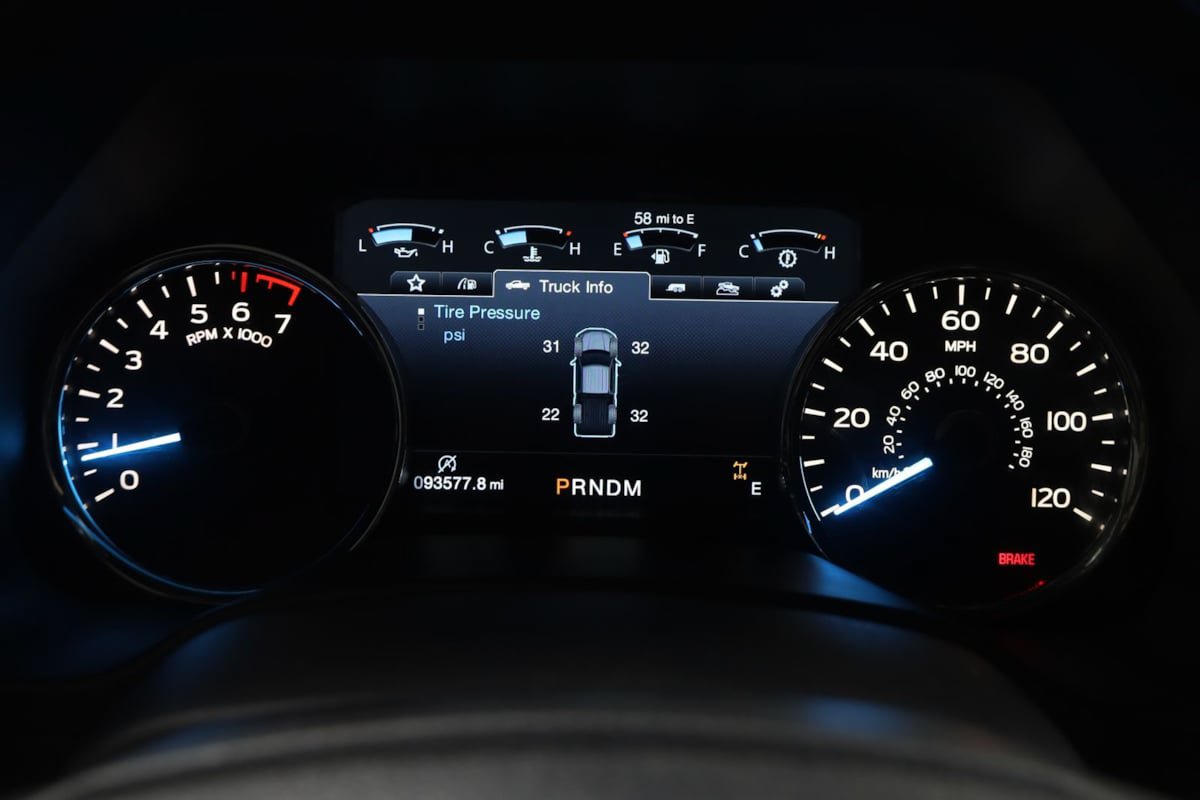 Used 2019 Ford F150 Platinum w/ FX4 Off-Road Package AWD/4WD image 20