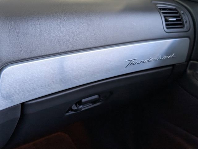 Used 2002 Ford Thunderbird Base image 22