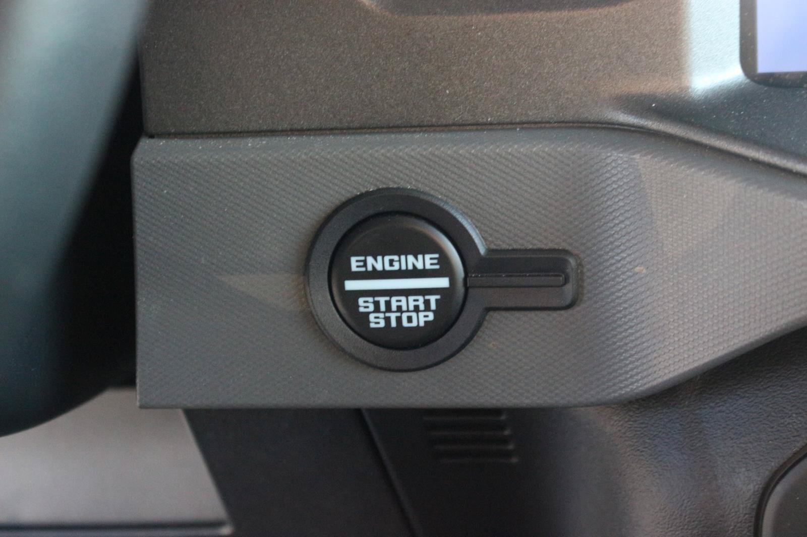 Used 2024 Ford Bronco Black Diamond AWD/4WD image 29