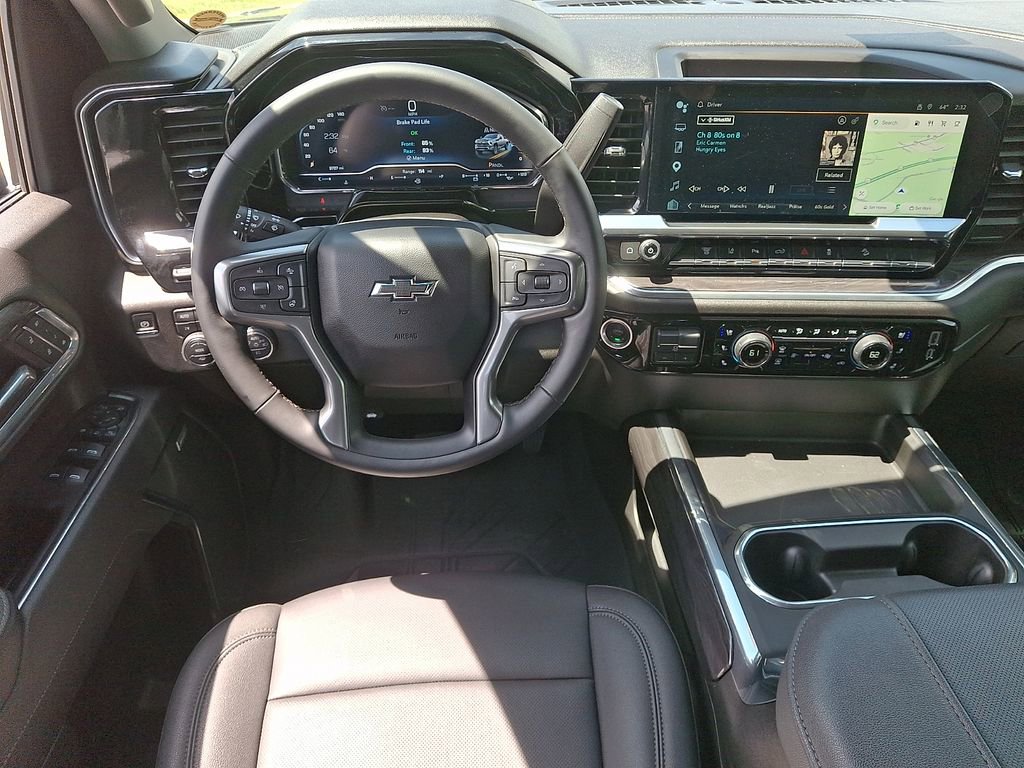 Used 2025 Chevrolet Silverado 2500 LTZ w/ LTZ Plus Package AWD/4WD image 11