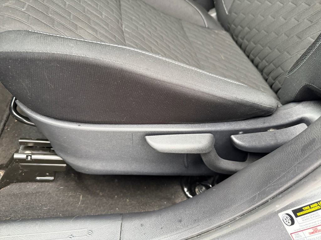 Used 2022 Nissan Kicks SV image 13