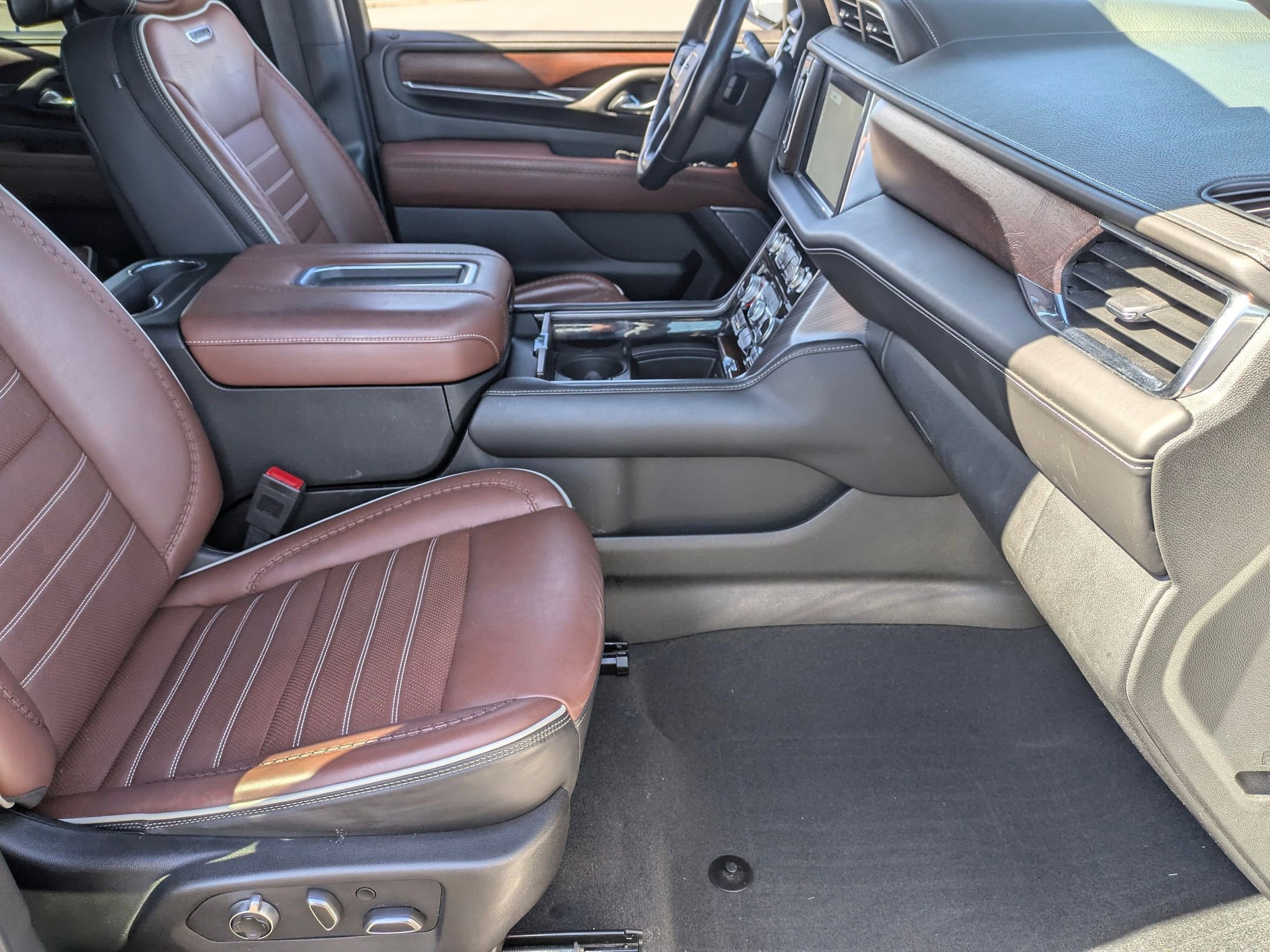 Certified 2023 GMC Yukon Denali Ultimate image 39