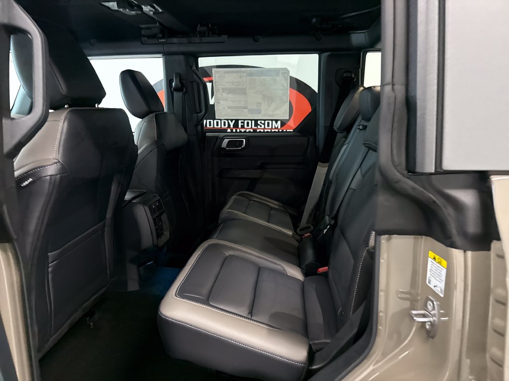 New 2026 Ford Bronco Outer Banks w/ Sasquatch Package AWD/4WD image 12