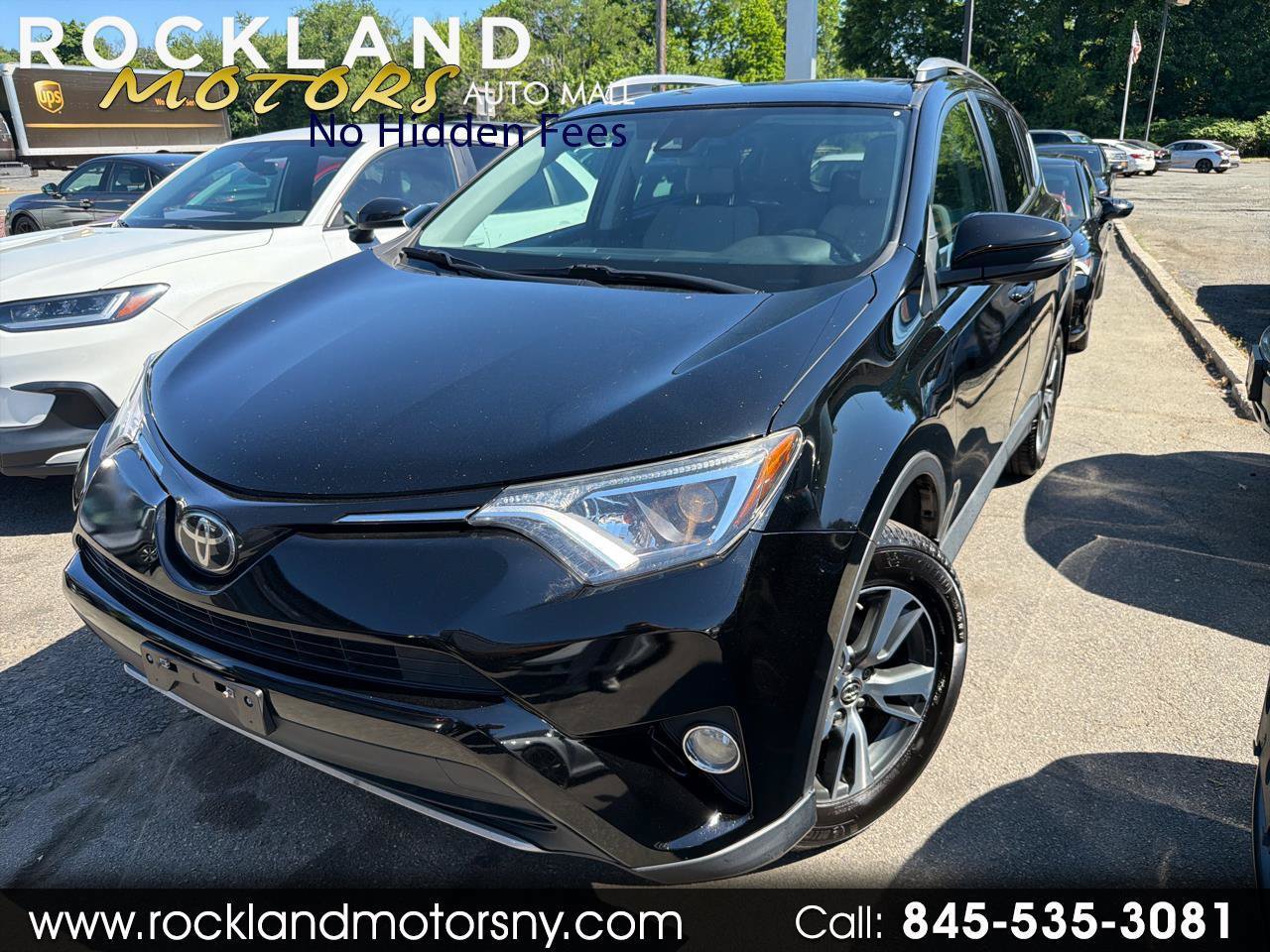 Used 2018 Toyota RAV4 XLE w/ Plus Extra Value Package AWD/4WD image 1