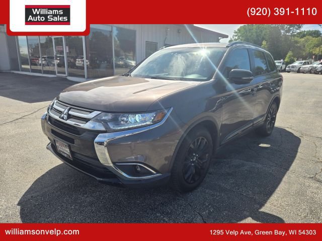 Used 2018 Mitsubishi Outlander LE AWD/4WD image 8