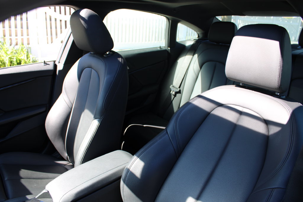 Used 2022 BMW 228i Gran Coupe FWD image 9