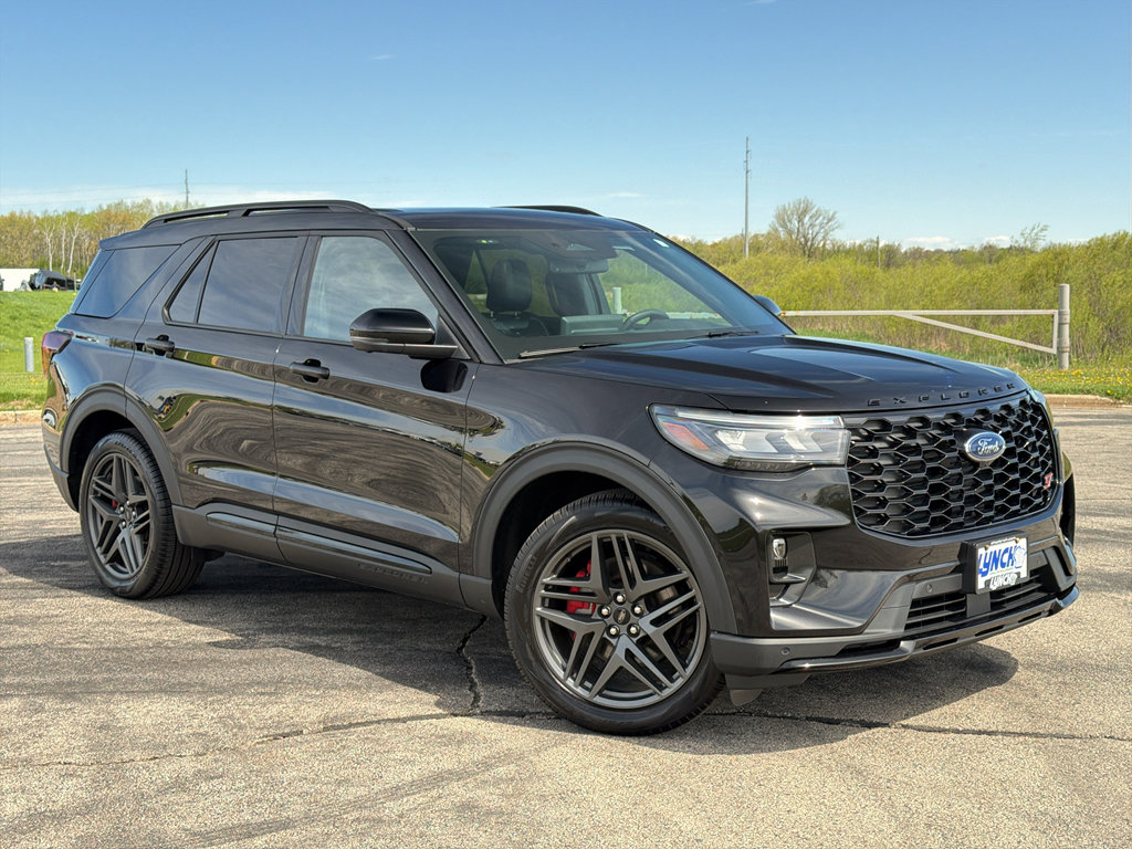 Used 2026 Ford Explorer ST AWD/4WD image 5