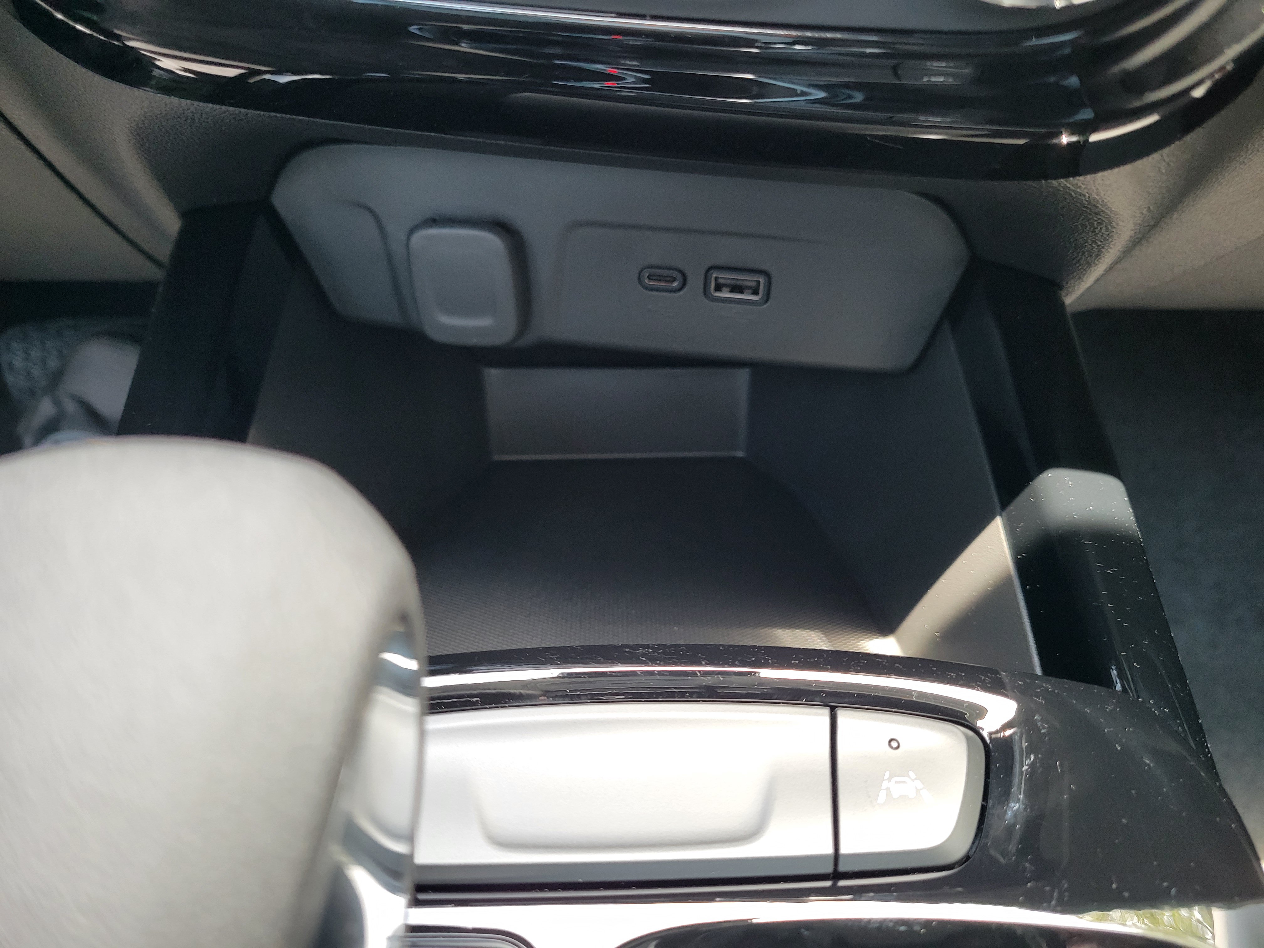 New 2026 Chevrolet Trax LT w/ Driver Confidence Package FWD image 20