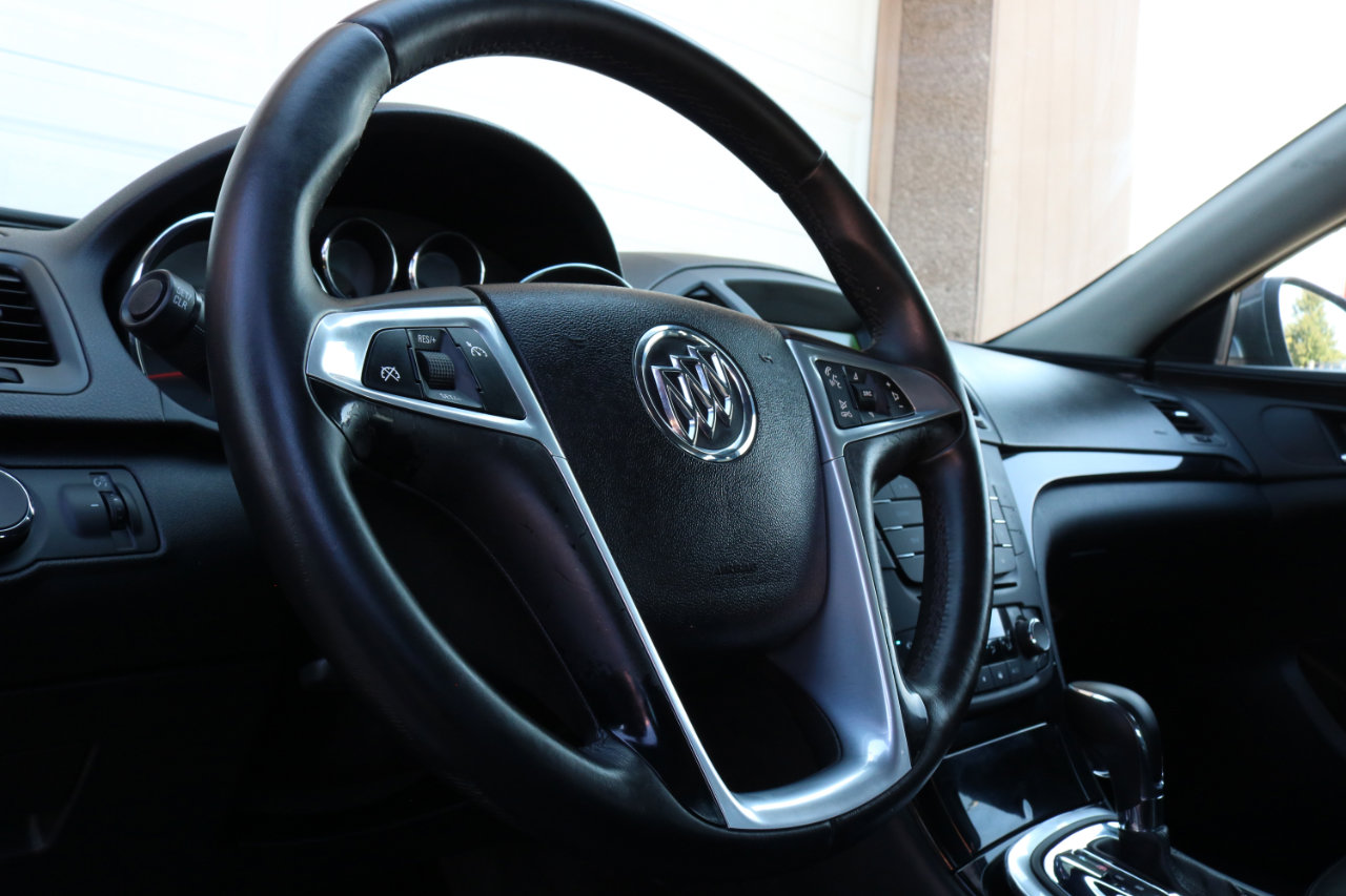 Used 2011 Buick Regal CXL w/ RL3 Preferred Equipment Group image 19