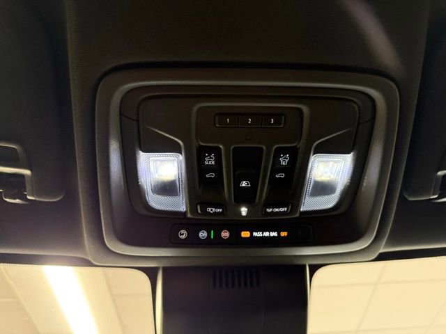 Used 2024 GMC Sierra 2500 AT4 w/ AT4 Premium Plus Package image 19