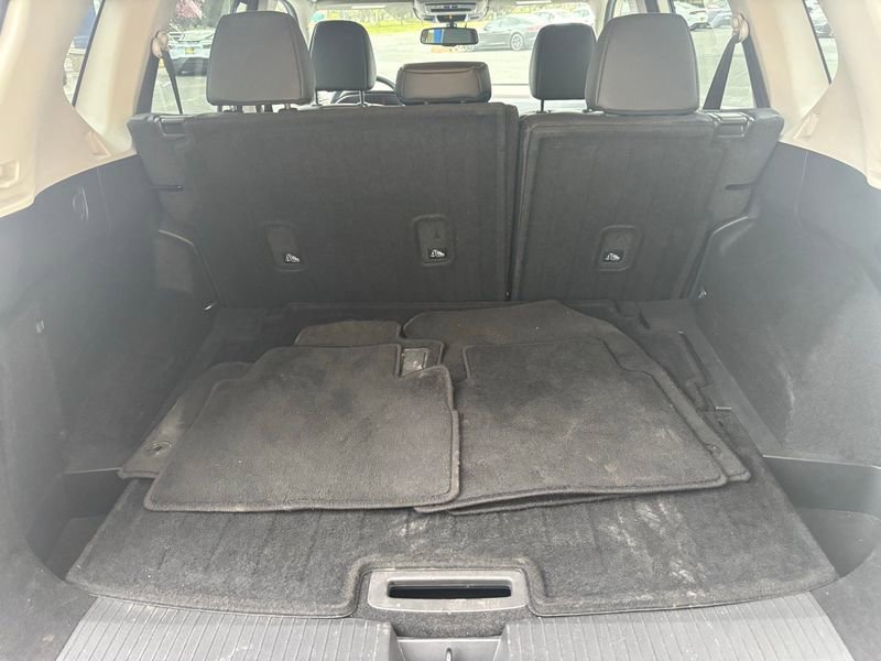 Used 2023 Nissan Rogue SL w/ SL Premium Package image 20