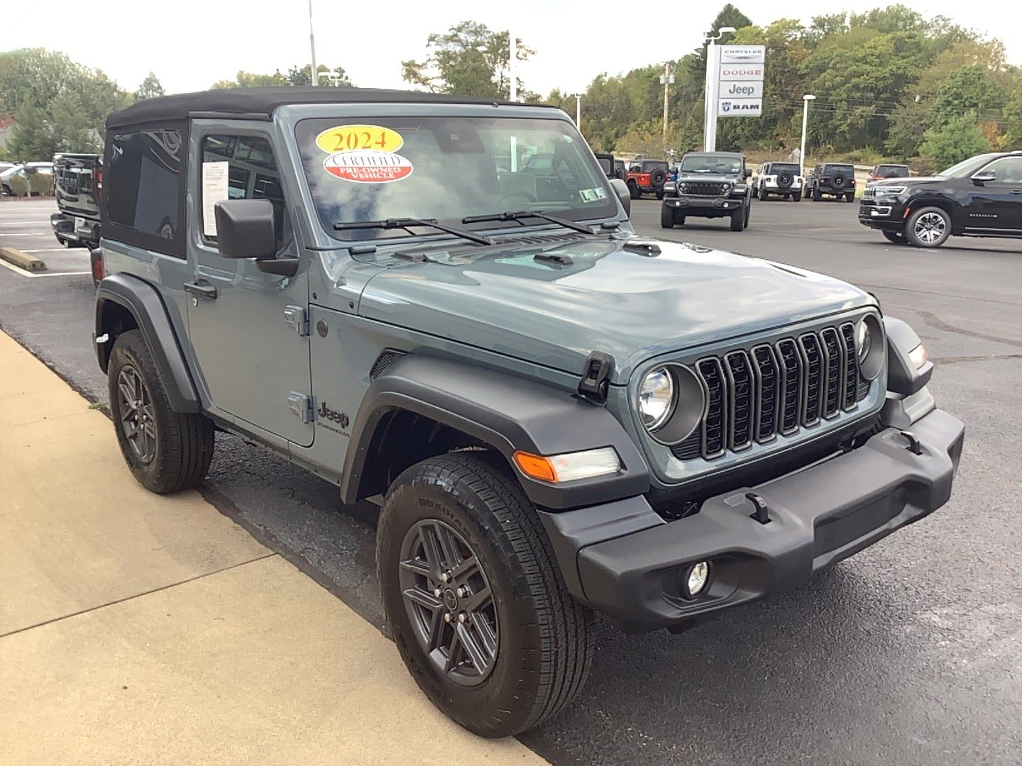 Certified 2024 Jeep Wrangler Sport AWD/4WD image 4