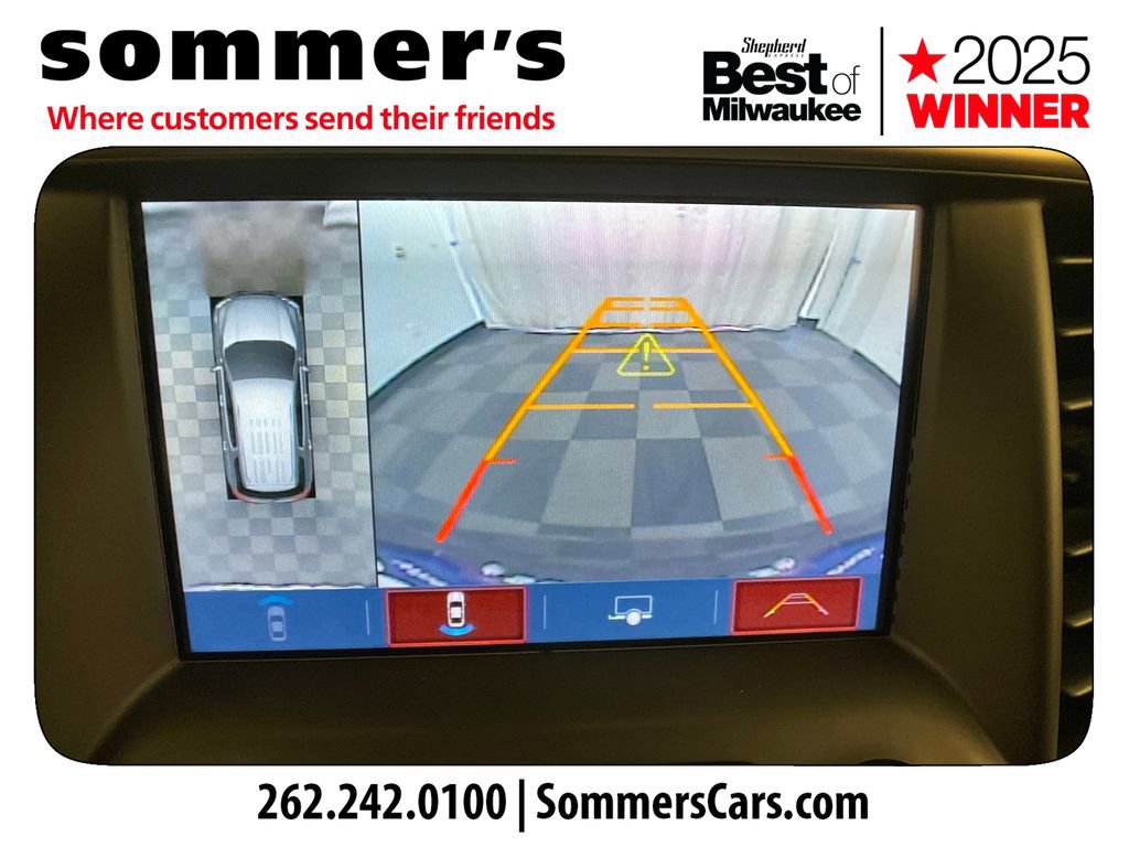 Used 2017 GMC Acadia Denali w/ Technology Package AWD/4WD image 18