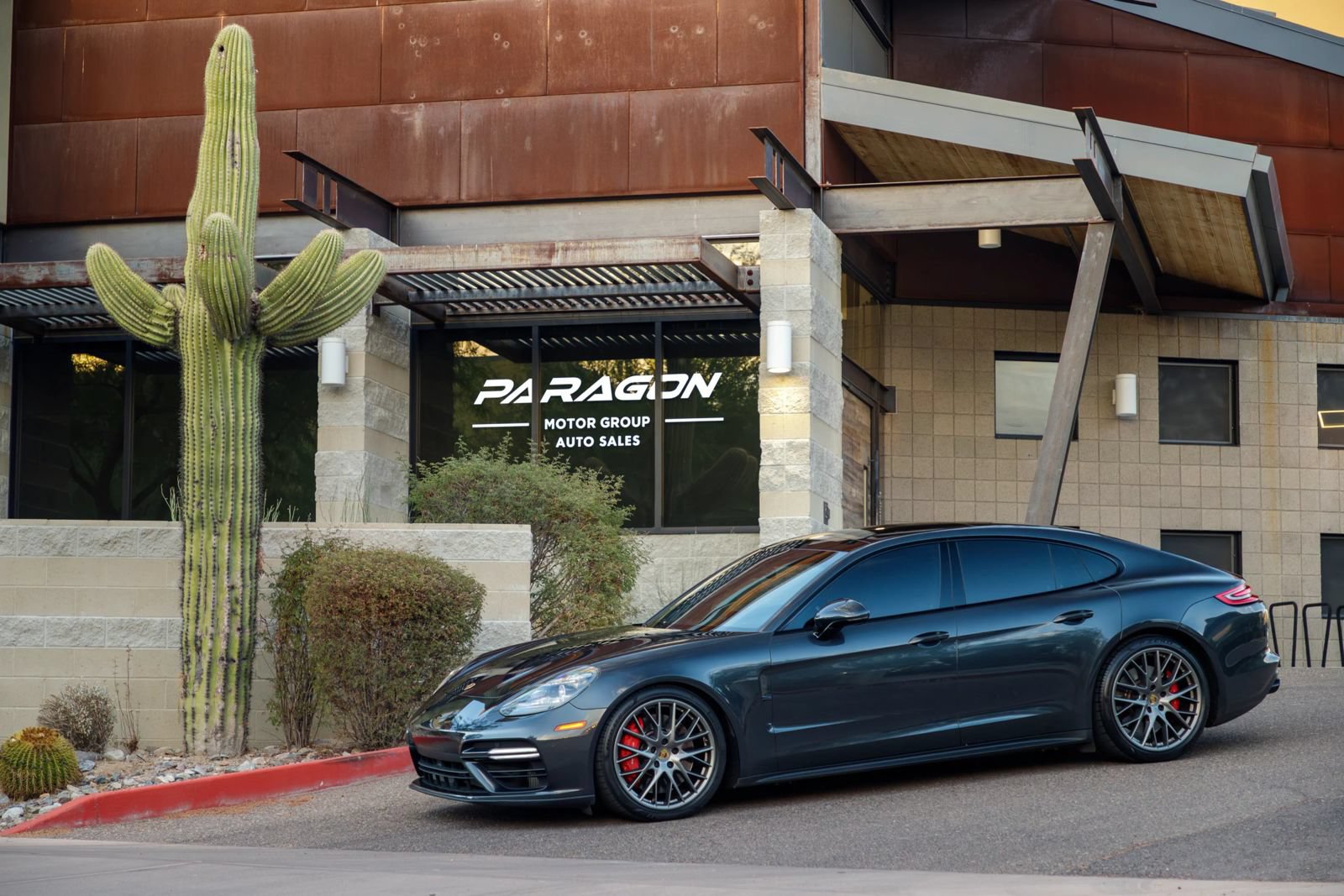 Used 2017 Porsche Panamera Turbo AWD/4WD image 1