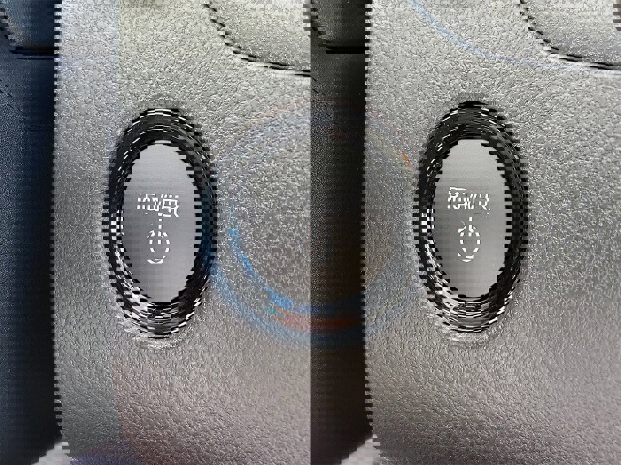 Used 2026 Toyota Camry SE image 30