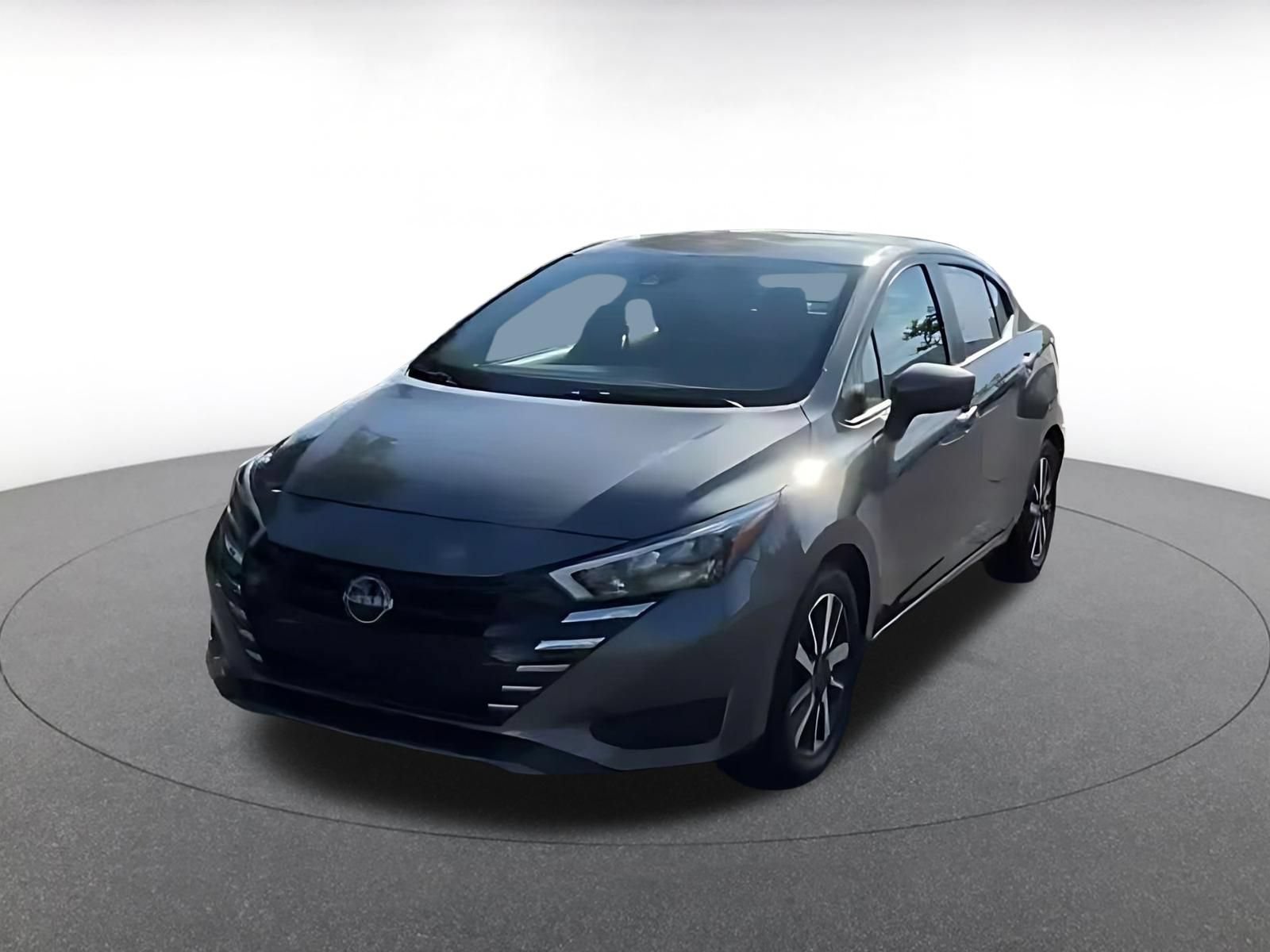 Used 2025 Nissan Versa SV FWD image 6