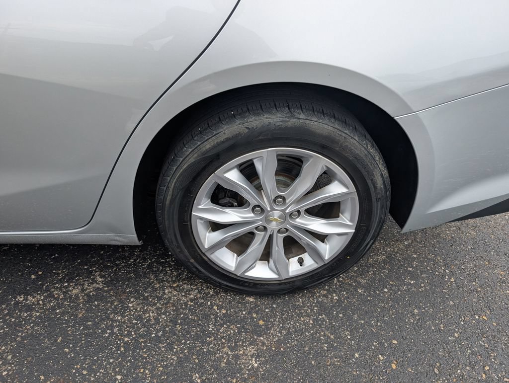 Used 2020 Chevrolet Malibu LT FWD image 21