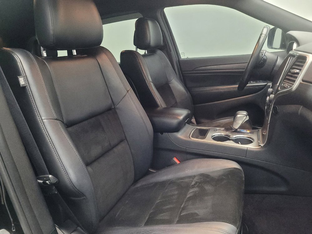 Used 2017 Jeep Grand Cherokee Altitude RWD image 21