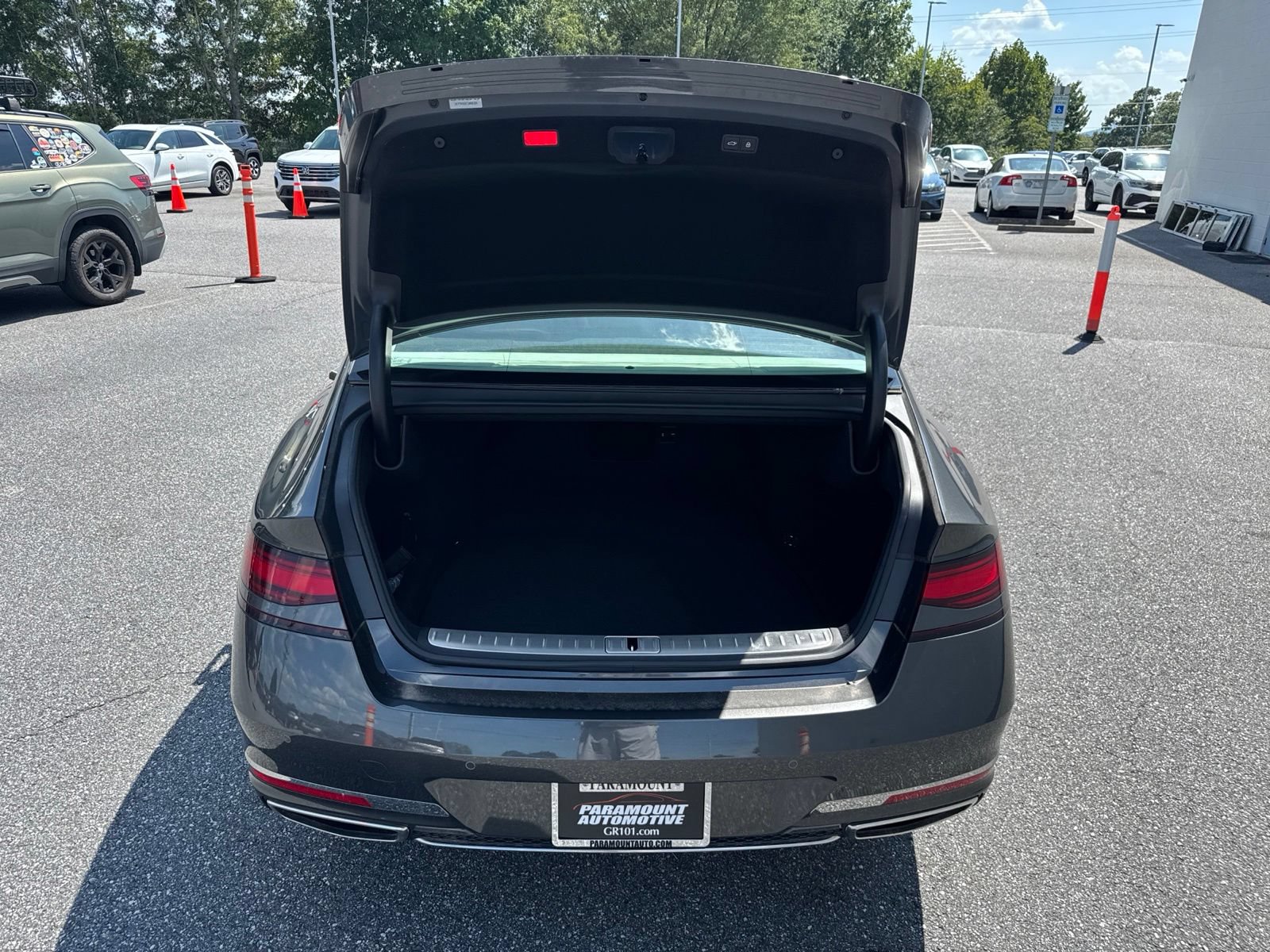 New 2026 Genesis G90 3.5T AWD/4WD image 10